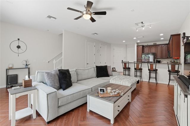 1813 GARDEN SAGE DRIVE, Oviedo, FL 32765