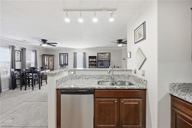 203 Westover Ave Apt 201, Norfolk, VA 23507