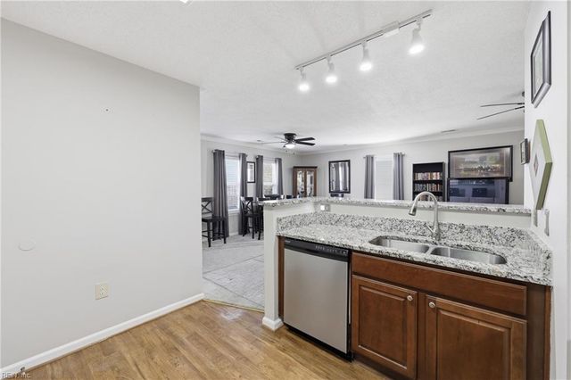 203 Westover Ave Apt 201, Norfolk, VA 23507