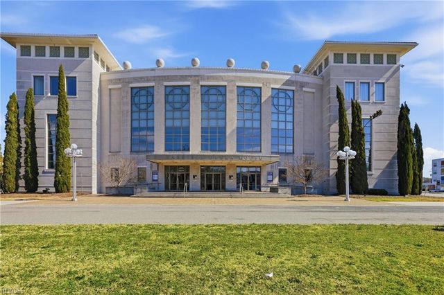 203 Westover Ave Apt 201, Norfolk, VA 23507