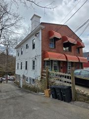76 Main Street, Peterborough, NH 03458