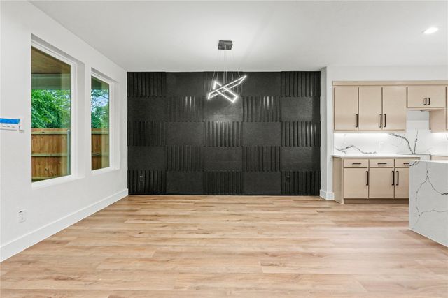 2626 Southland Street, Dallas, TX 75215