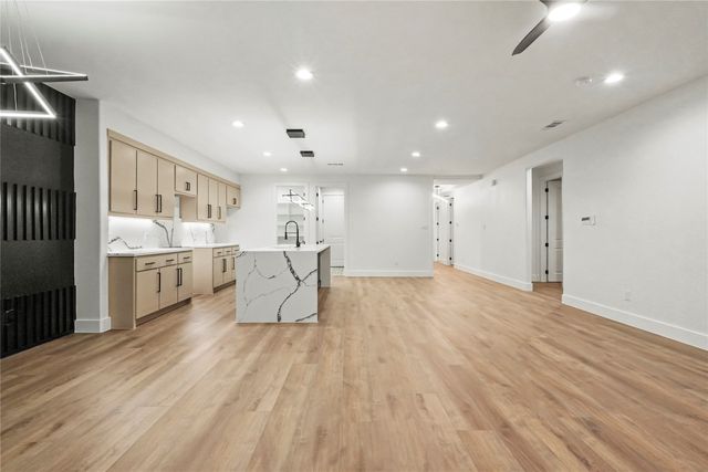 2626 Southland Street, Dallas, TX 75215