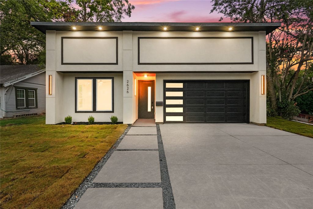 2626 Southland Street, Dallas, TX 75215