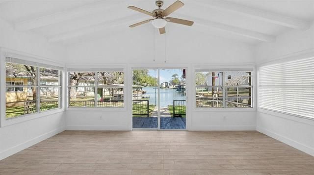 102 Cove LN, Sunrise Beach, TX 78643