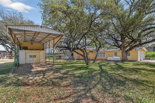 102 Cove LN, Sunrise Beach, TX 78643