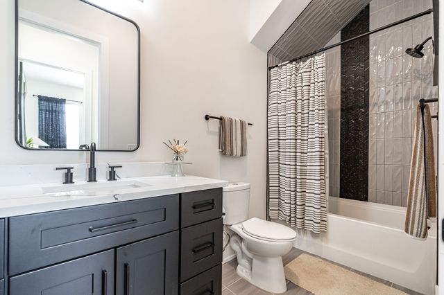 2109A Courtney Ave, Nashville, TN 37218