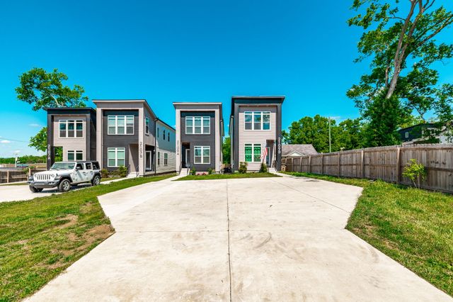 2109A Courtney Ave, Nashville, TN 37218