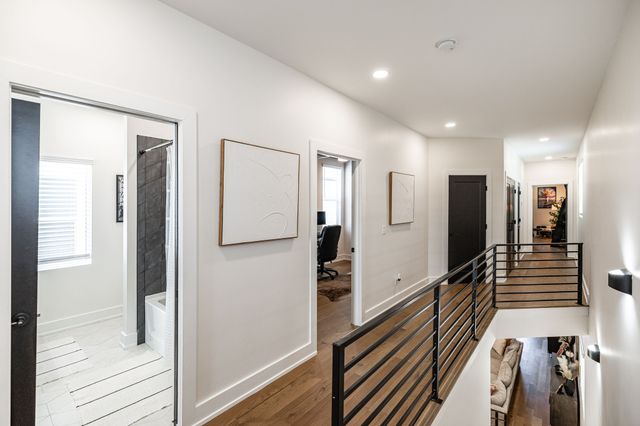 2109A Courtney Ave, Nashville, TN 37218