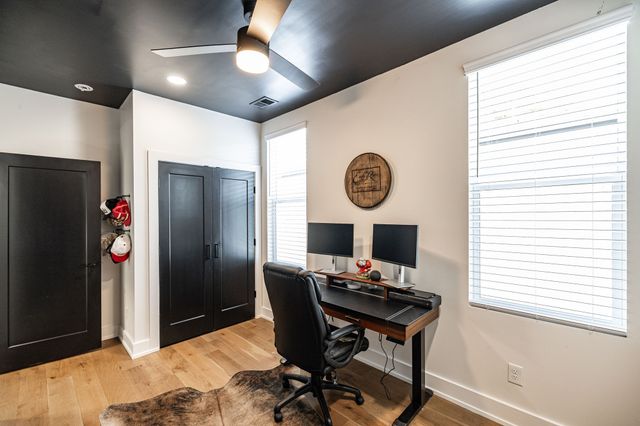 2109A Courtney Ave, Nashville, TN 37218