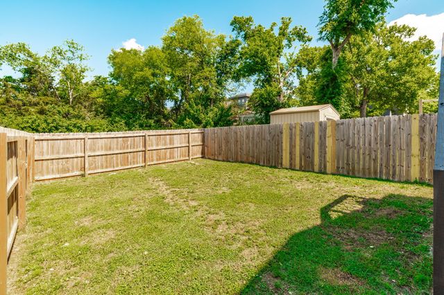 2109A Courtney Ave, Nashville, TN 37218