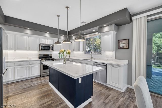 4174 Santo Willow Avenue, Las Vegas, NV 89141