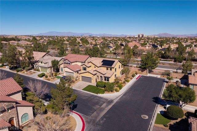 4174 Santo Willow Avenue, Las Vegas, NV 89141