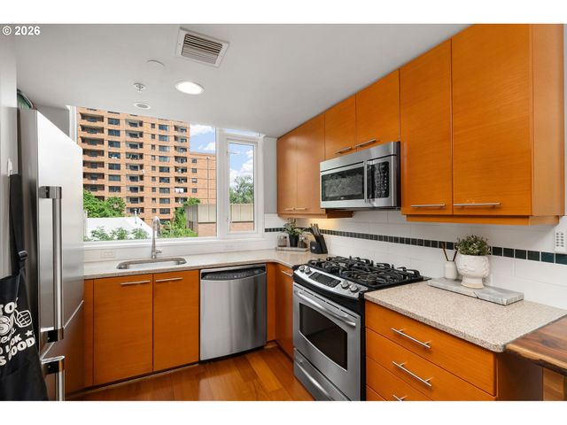 1500 Sw 11TH Ave 307, Portland, OR 97201