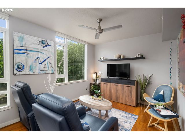 1500 Sw 11TH Ave 307, Portland, OR 97201