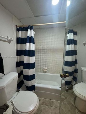 3670 Inverrary Dr 3S, Lauderhill, FL 33319