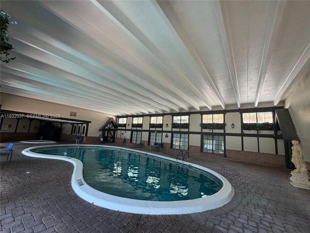 3670 Inverrary Dr 3S, Lauderhill, FL 33319