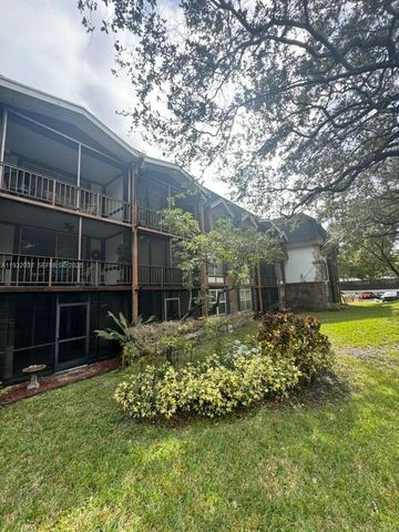 3670 Inverrary Dr 3S, Lauderhill, FL 33319