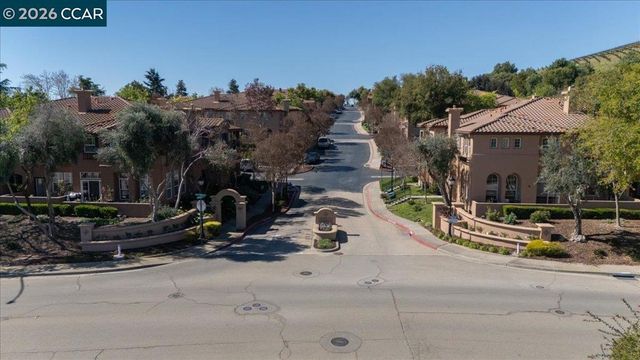 63 Meritage Cmn 205, Livermore, CA 94551