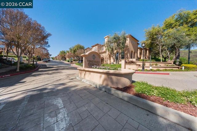 63 Meritage Cmn 205, Livermore, CA 94551