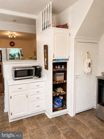 327 E 3RD ST, Frederick, MD 21701