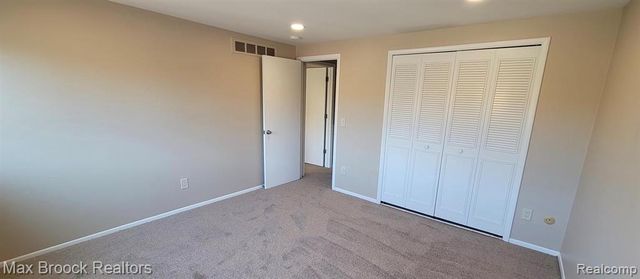 7416 Azalea Court Court, West Bloomfield, MI 48322