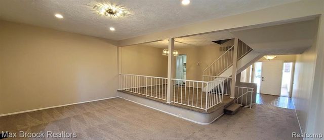 7416 Azalea Court Court, West Bloomfield, MI 48322