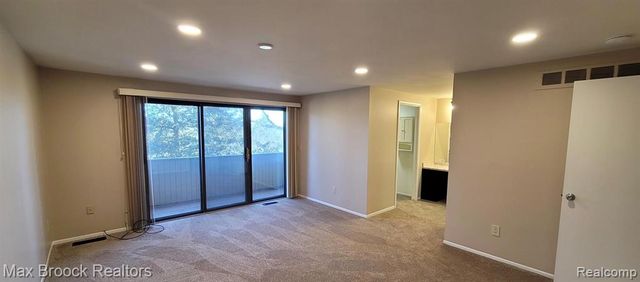 7416 Azalea Court Court, West Bloomfield, MI 48322