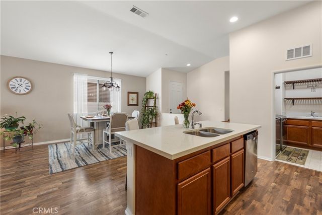 30294 Coralium Way, Menifee, CA 92584