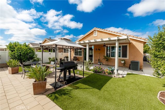 30294 Coralium Way, Menifee, CA 92584