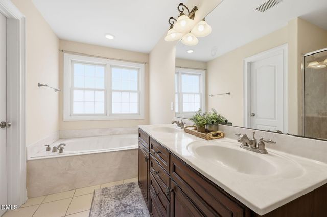 133 Factors Walk Lane, Morrisville, NC 27560