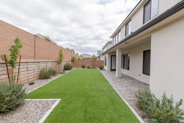 2831 E FRESHET DR, Washington, UT 84780