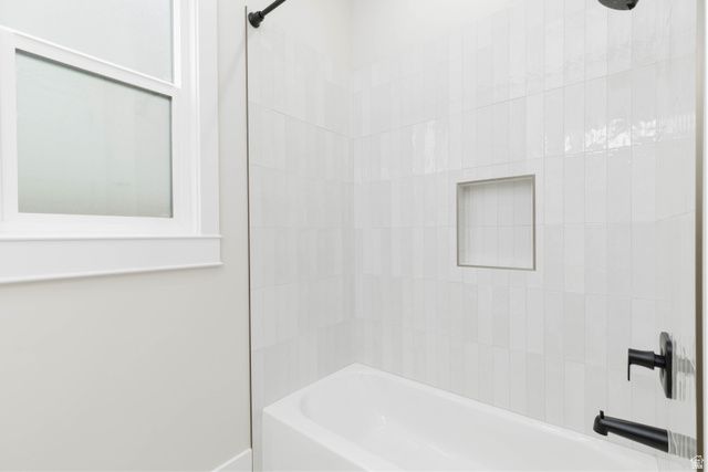 2831 E FRESHET DR, Washington, UT 84780