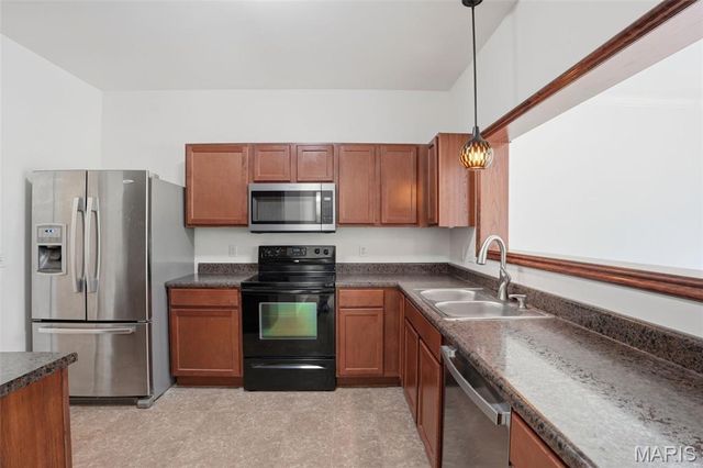 1715 Belleau Wood Drive, St Peters, MO 63376