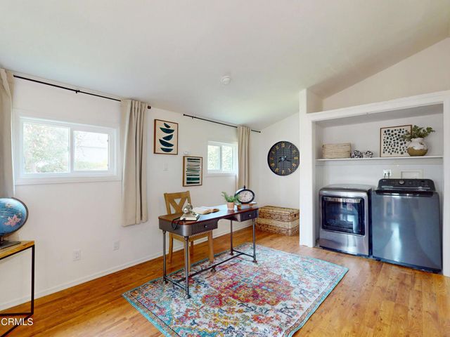 4743 Briggs Avenue, La Crescenta, CA 91214
