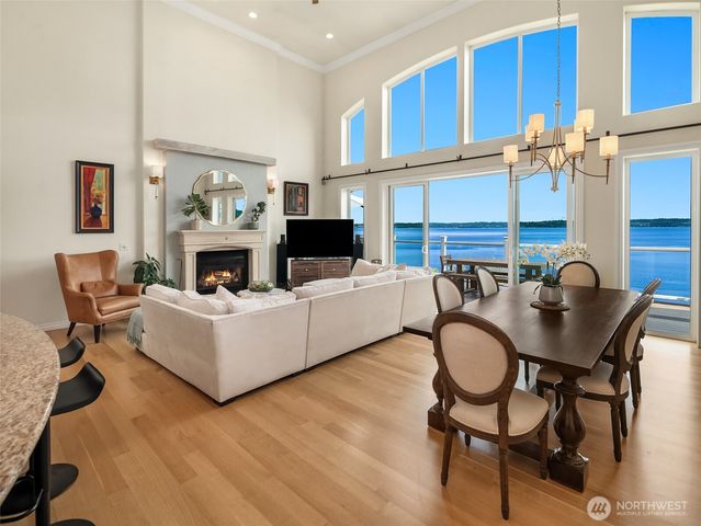 25764 Gold Beach Drive SW, Vashon, WA 98070