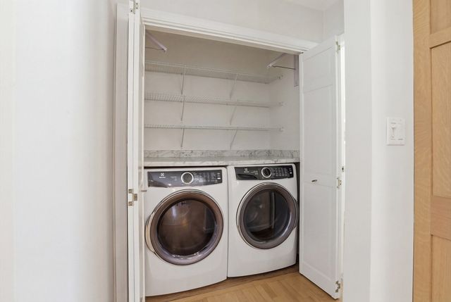 23 Belknap Dr, Andover, MA 01810