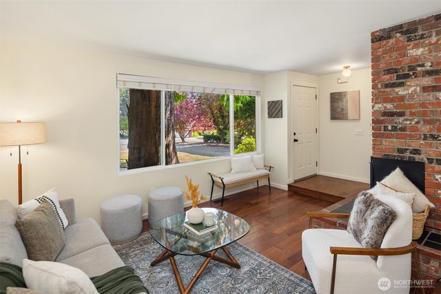 13515 121st Avenue NE, Kirkland, WA 98034