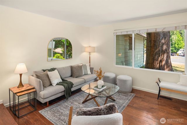 13515 121st Avenue NE, Kirkland, WA 98034