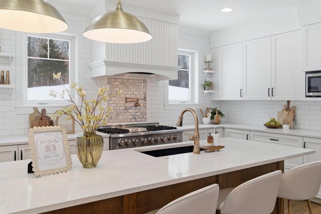 6606 Spaniel Drive, Kalamazoo, MI 49009