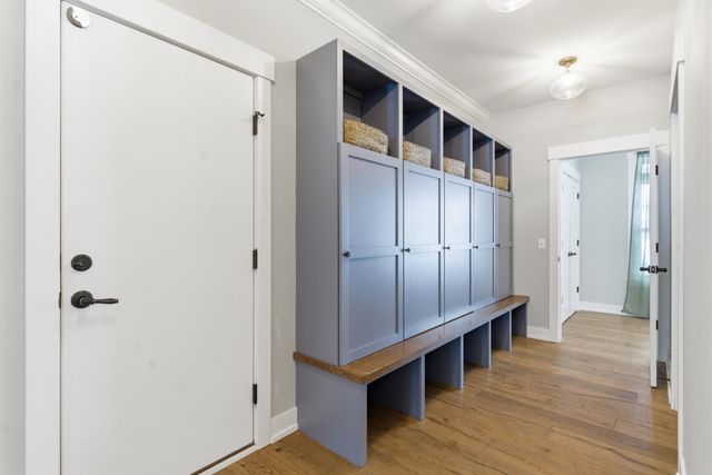 6606 Spaniel Drive, Kalamazoo, MI 49009