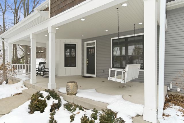 6606 Spaniel Drive, Kalamazoo, MI 49009