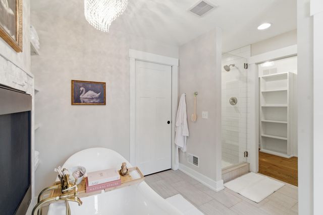 6606 Spaniel Drive, Kalamazoo, MI 49009