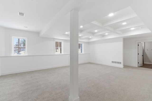 6606 Spaniel Drive, Kalamazoo, MI 49009