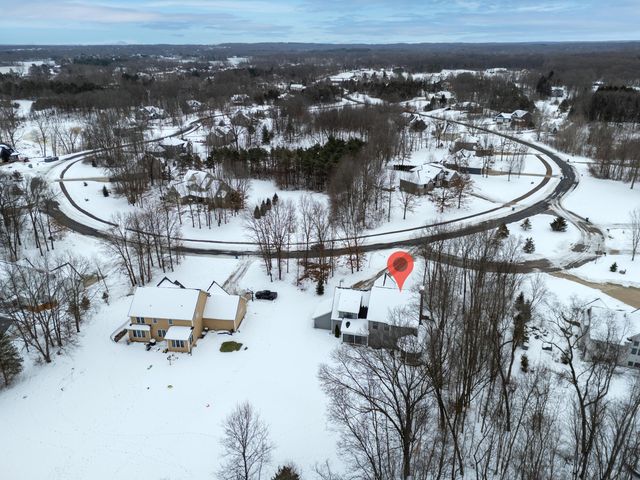 6606 Spaniel Drive, Kalamazoo, MI 49009