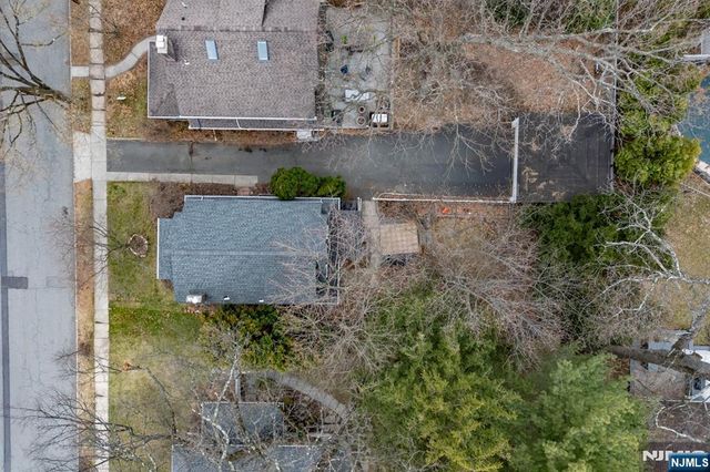 133 Buckingham Road, Montclair, NJ 07043