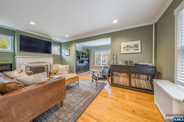 133 Buckingham Road, Montclair, NJ 07043