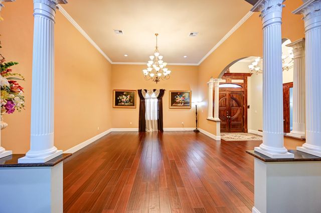 507 North Canal Boulevard, Thibodaux, LA 70301