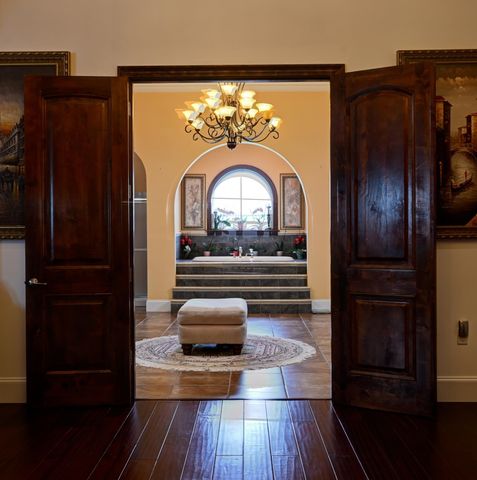 507 North Canal Boulevard, Thibodaux, LA 70301