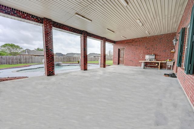 507 North Canal Boulevard, Thibodaux, LA 70301